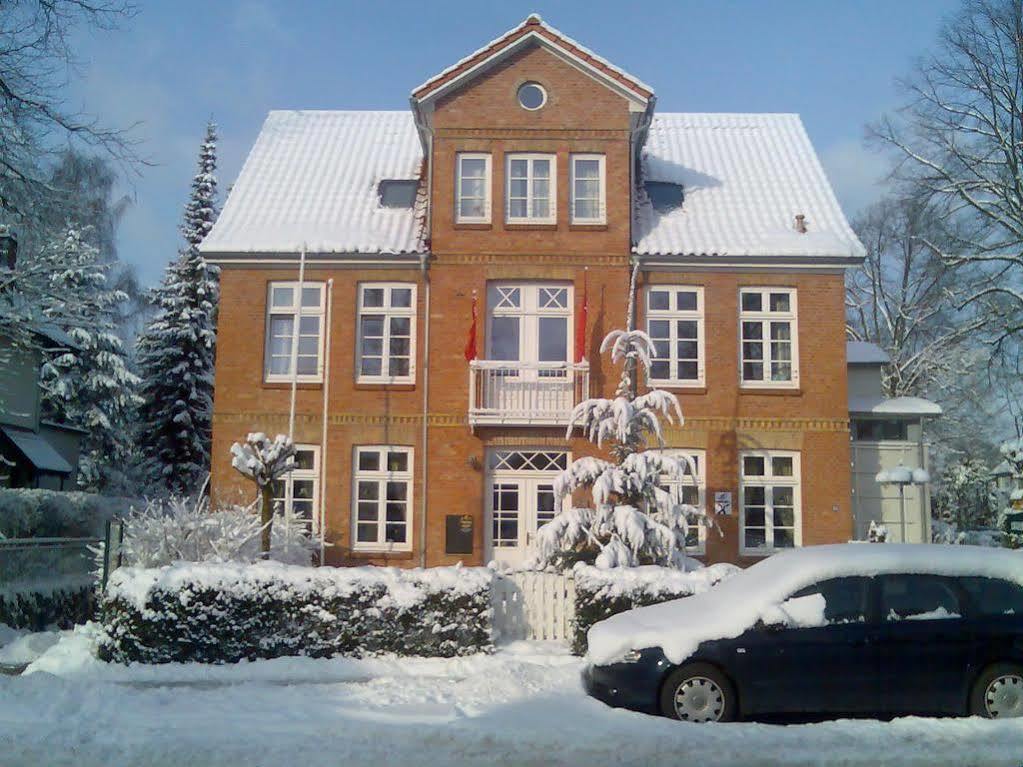 Hotel Bergedorfer Hoehe Hamburg Exterior foto